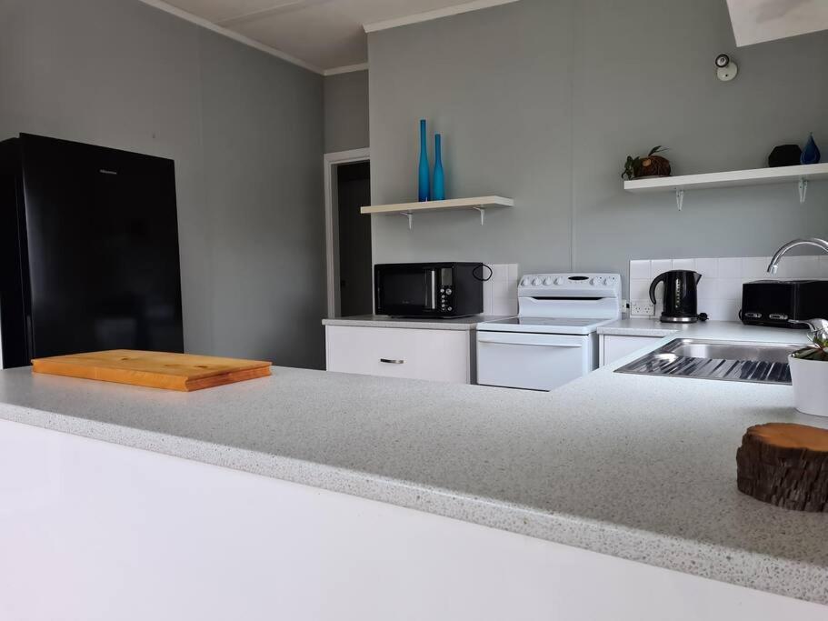 Holiday House On Sale Βίλα Tullah Εξωτερικό φωτογραφία